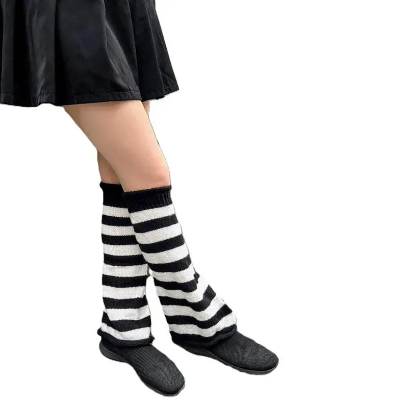Neo Tokyo Harajuku Fashion stripete leggvarmere svart og hvit