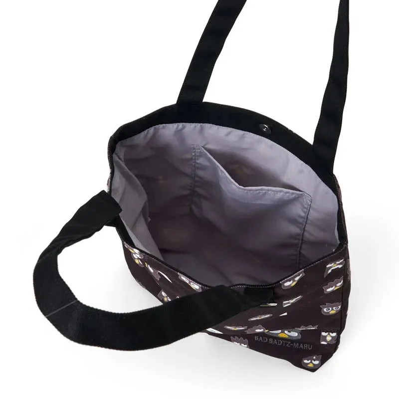 Hello Kitty Funny Faces Badtz-maru totebag med magnetlås