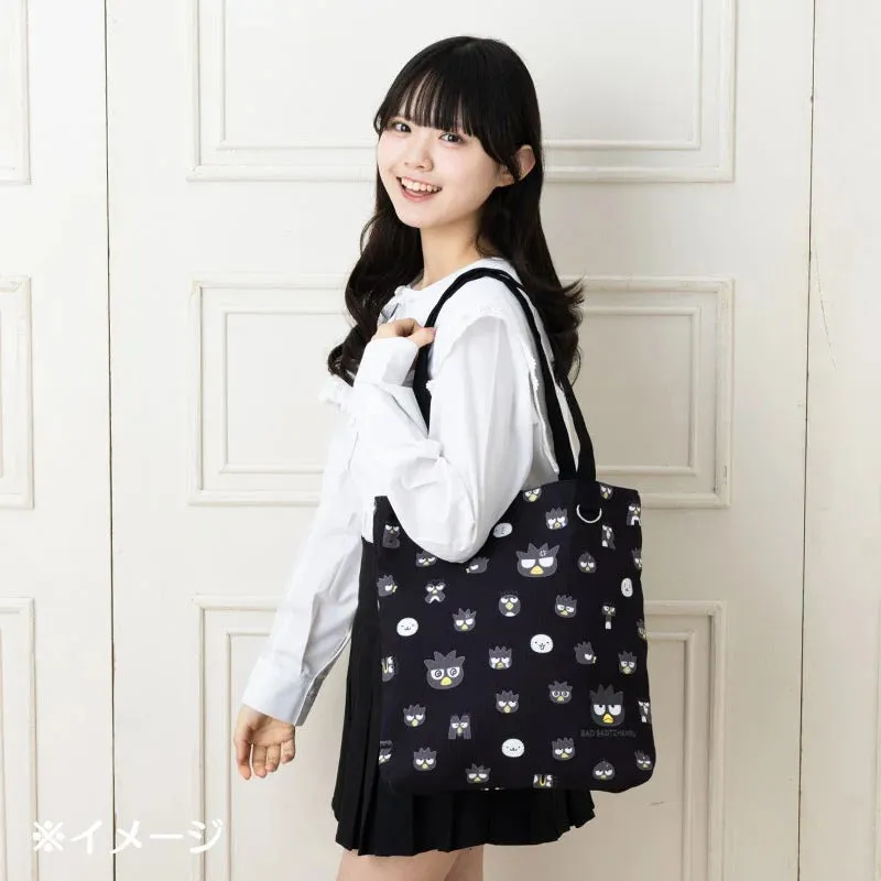Hello Kitty Funny Faces Badtz-maru totebag med magnetlås