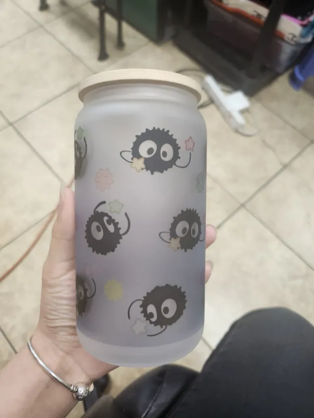 Anitaku Dust Sprite glasskopp 16 oz med bambuslokk