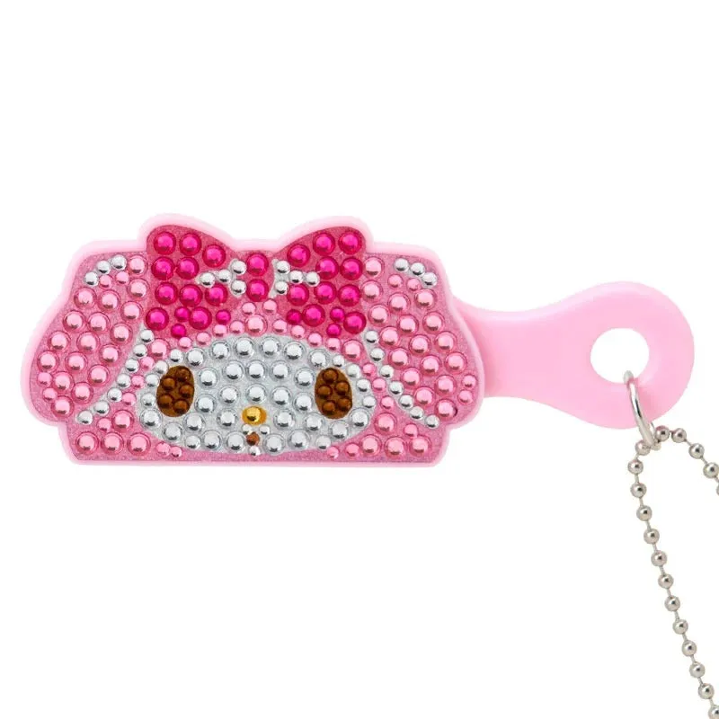 Hello Kitty My Melody mini børsteanheng med rhinsteiner