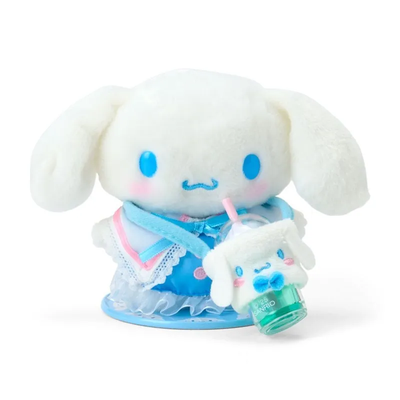 Hello Kitty Pitatto Friends Cinnamoroll Dress-Up Doll Starter Set dukke