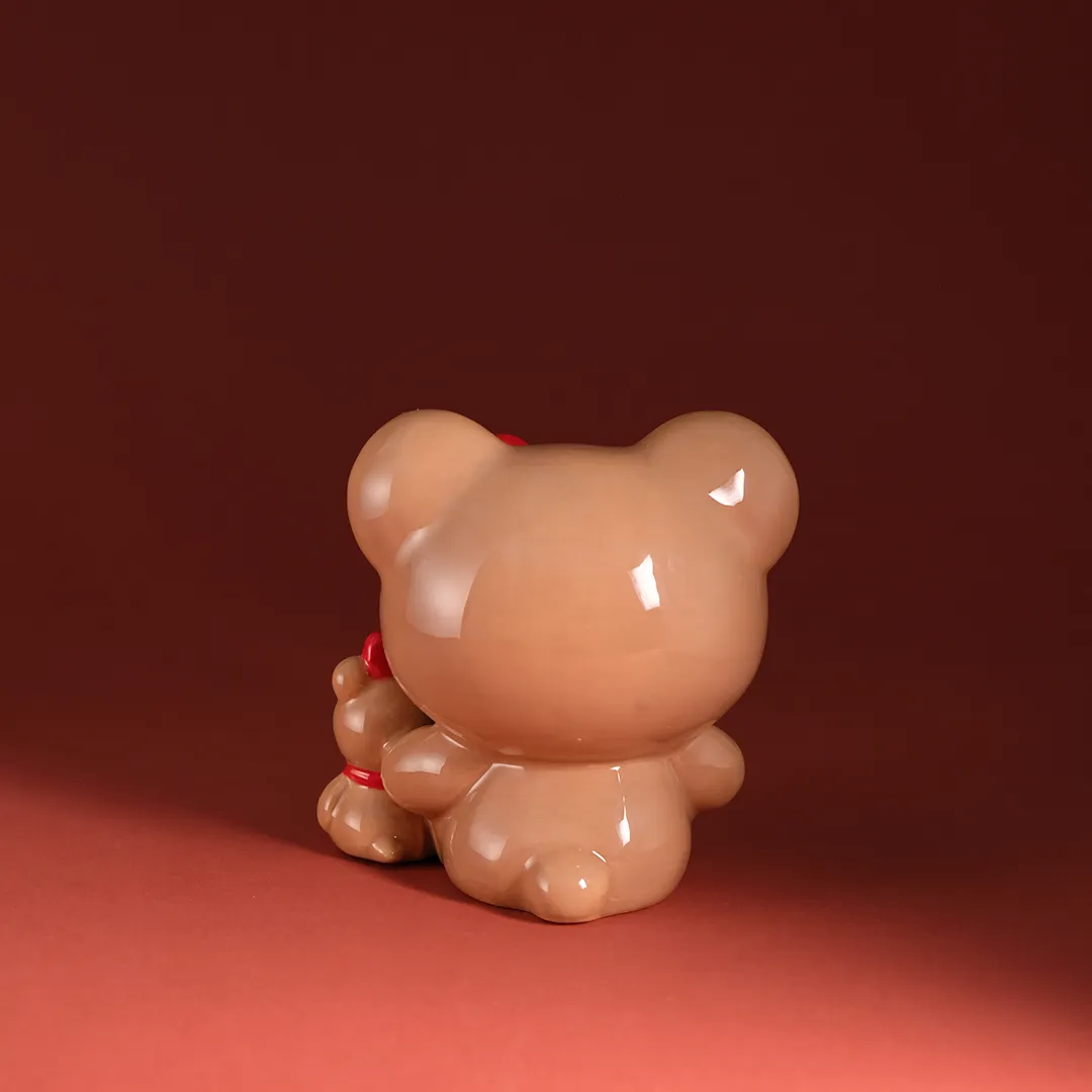 Hello Kitty & Teddy Bear Love keramikkfigur med håndmalte detaljer