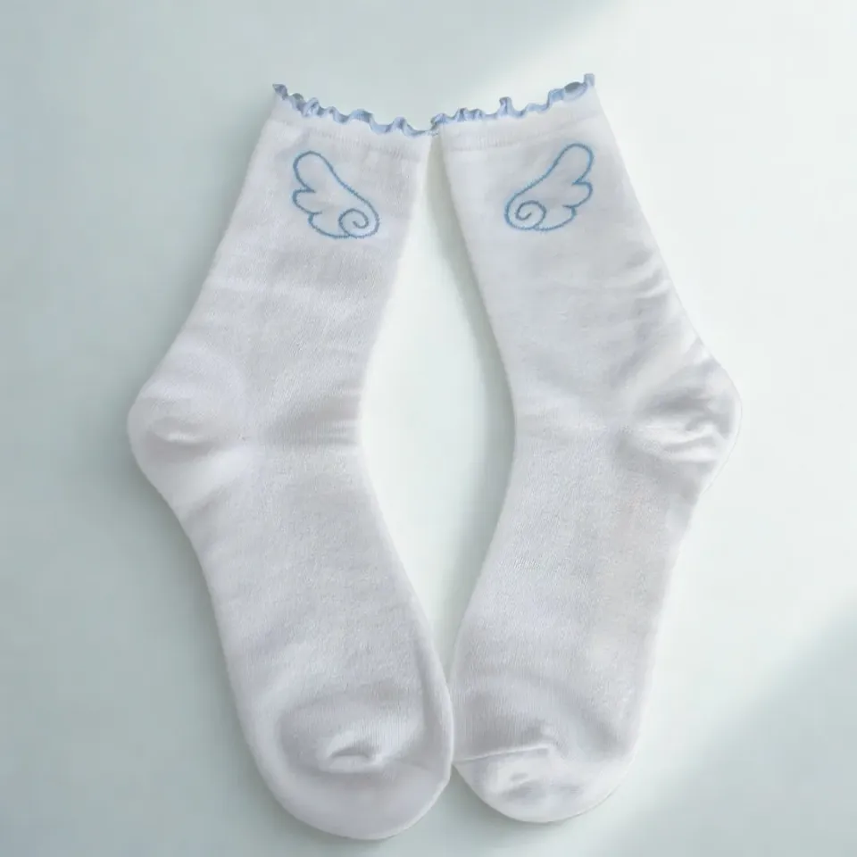 Kururu4ever Angel Wings Crew Socks sokker hvite EU 37–42 bomull