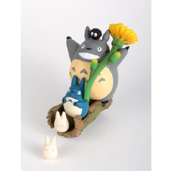 Neo Tokyo My Neighbor Totoro Stack & Balance Figure Set Totoro & Flower