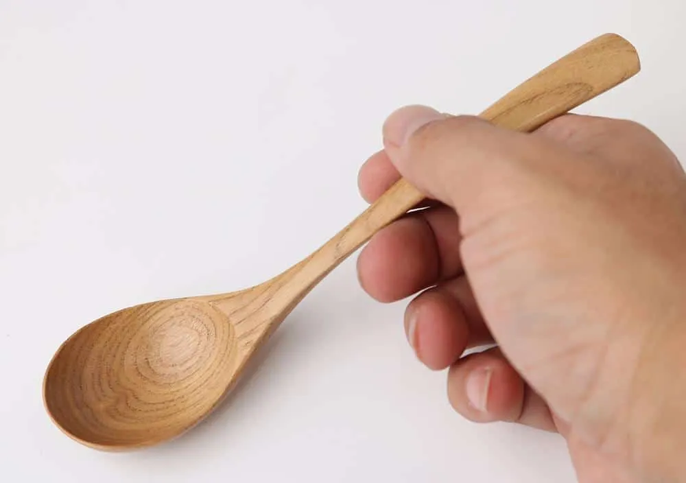 Neo Tokyo Japanese Wooden Spoon Natural Round treskje 18 cm kastanjetre