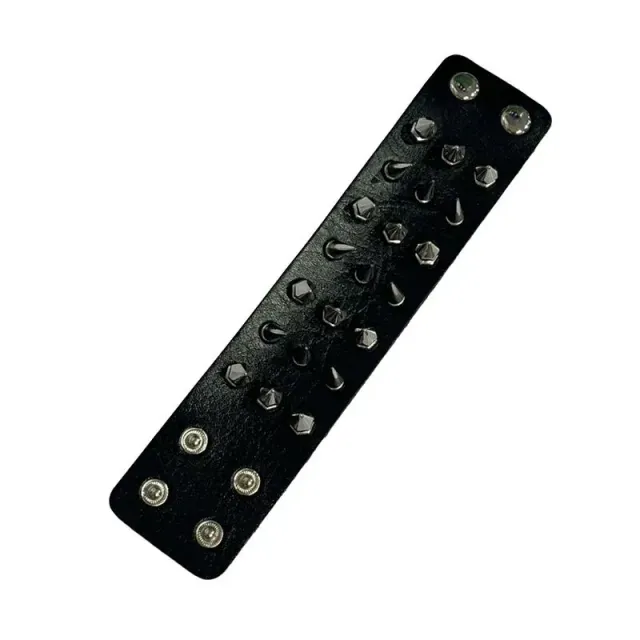 Harajuku Fashion Spiky Black Rivet armbånd svart 3 rader PU-skinn