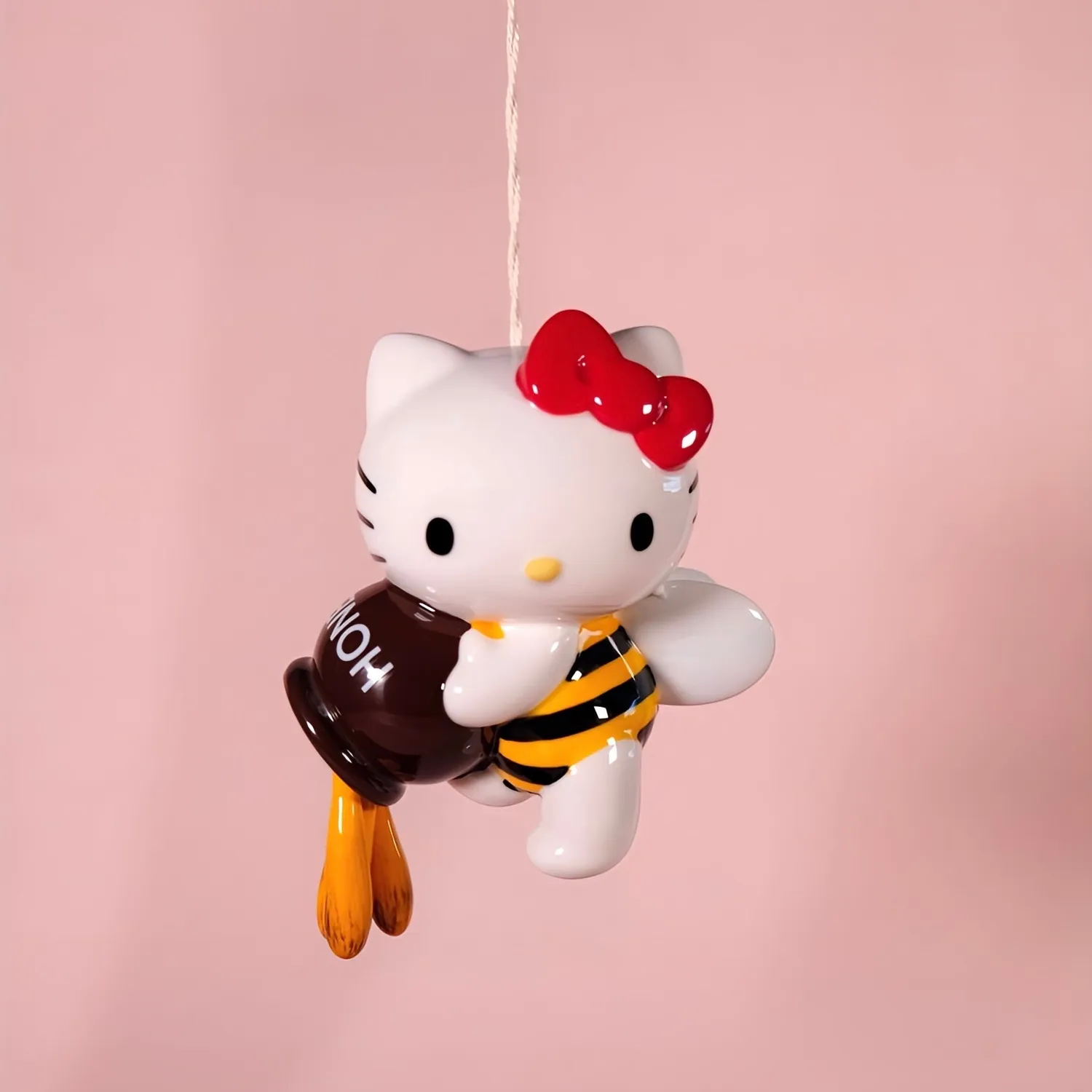 Hello Kitty Bumblebee Ceramic Wind Chime vindspill keramikk