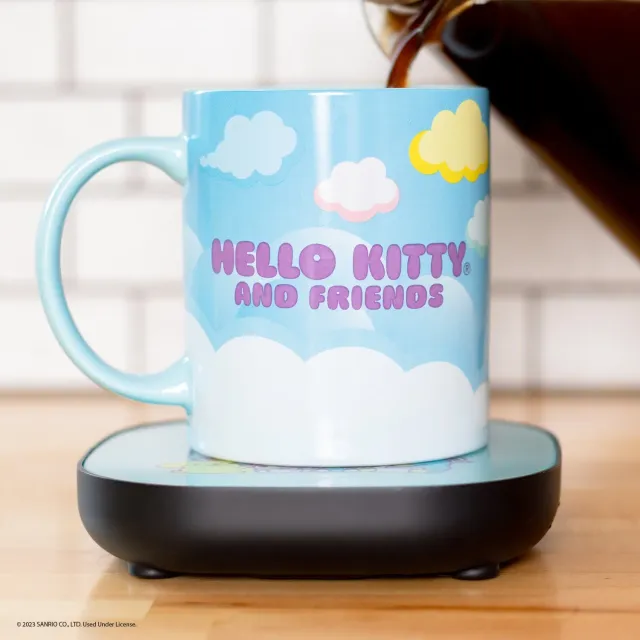 Hello Kitty and Friends koppvarmer med krus 355 ml