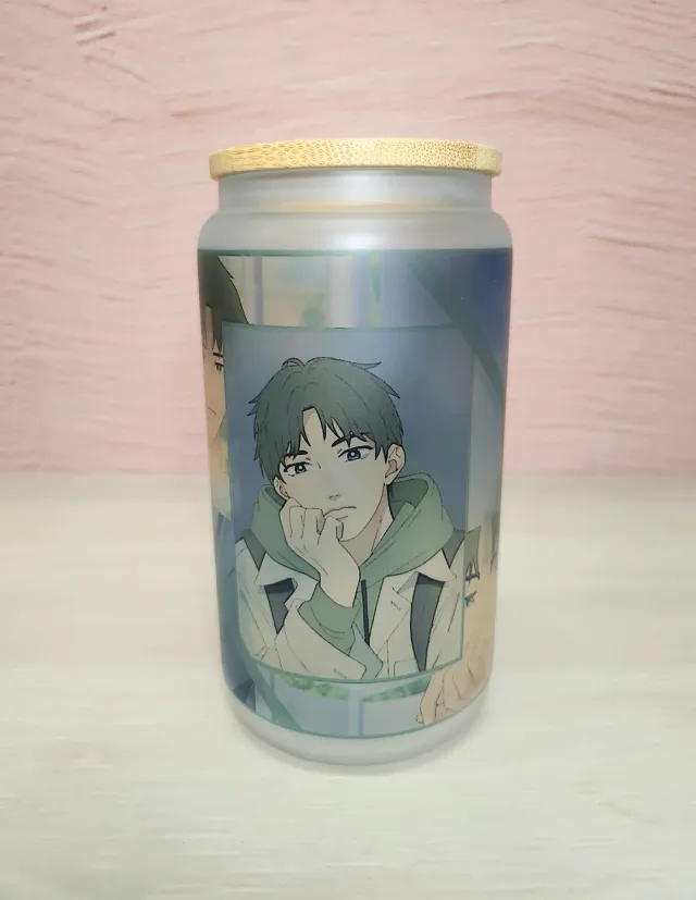 Anitaku Childhood Friend 16oz glasskopp med bambuslokk