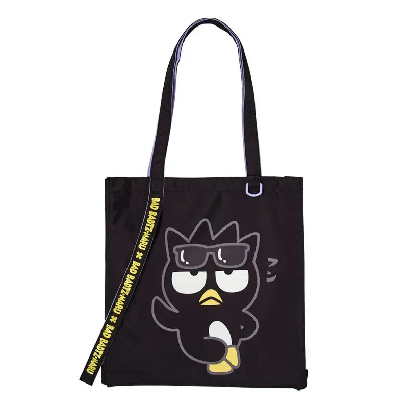 Hello Kitty Strike A Pose Badtz-maru totebag vannavvisende