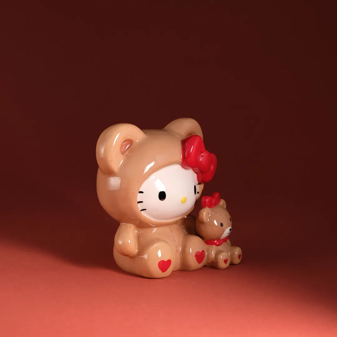 Hello Kitty & Teddy Bear Love keramikkfigur med håndmalte detaljer